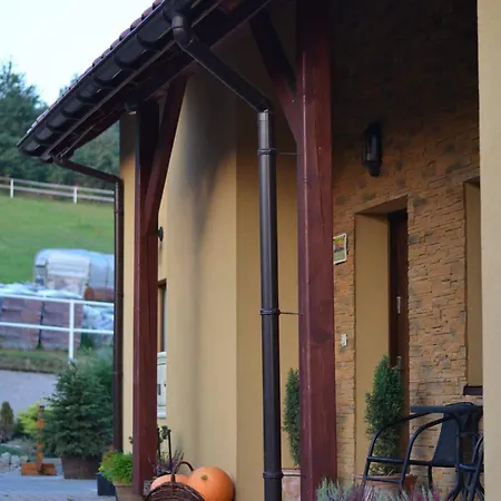 Stajnia Grudki Energylandia Farm stay *