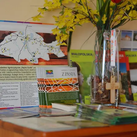 Stajnia Grudki Energylandia Zator Фермерский дом *
